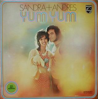 Sandra & Andres - Yum Yum