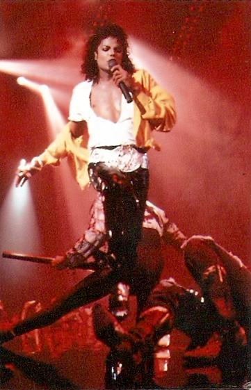 Michael Jackson ( 15 ) MINT