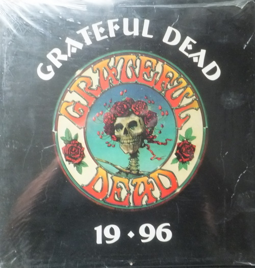 Grateful Dead 1996 Calendar Skull & Roses ( MINT )